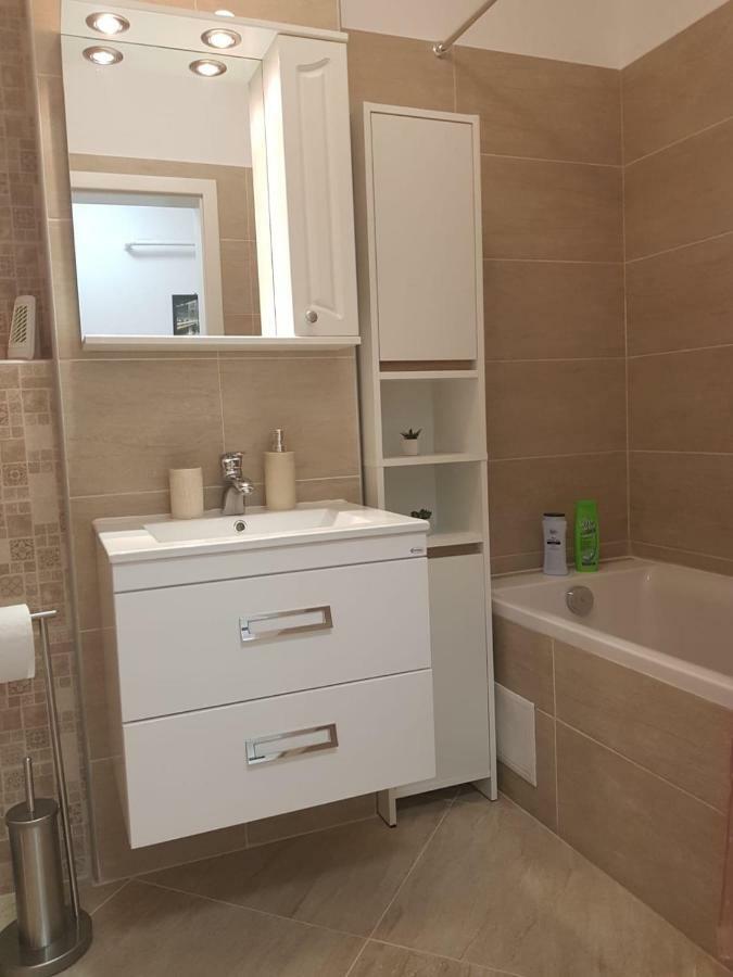 Apartament Monadin 3 บราชอฟ ภายนอก รูปภาพ