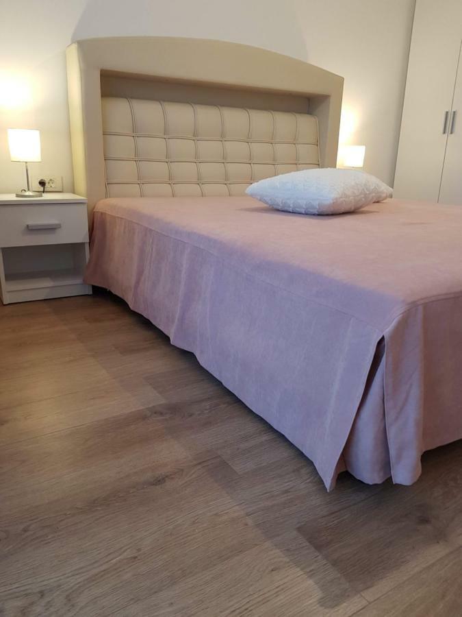 Apartament Monadin 3 บราชอฟ ภายนอก รูปภาพ